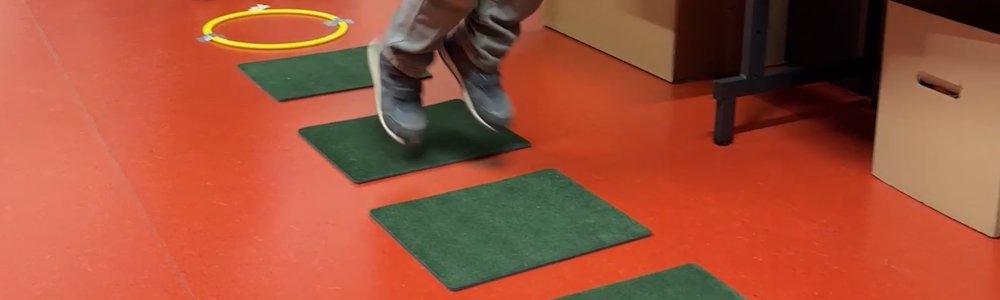 Cycle 1 Flott Ouschterspill an der Biblioth&eacute;ik